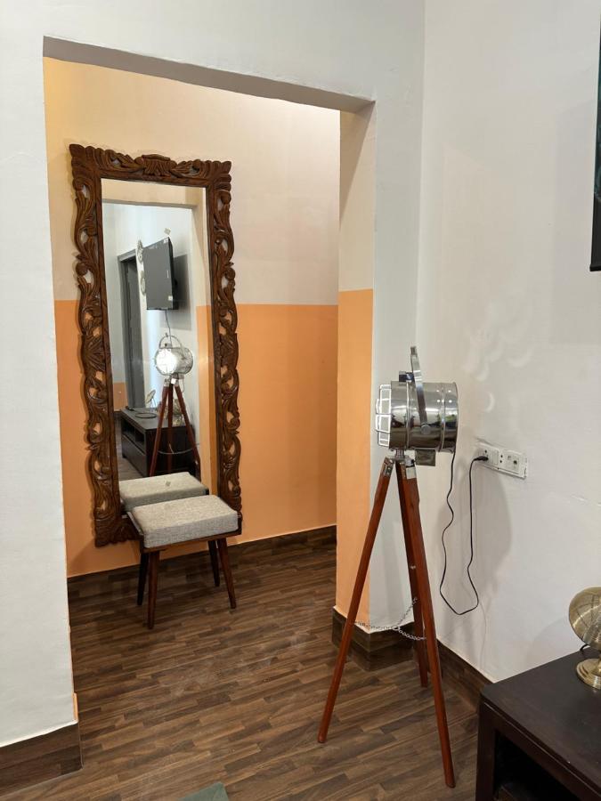 Anandmai Ghar - A Homestay In Gwalior Extérieur photo