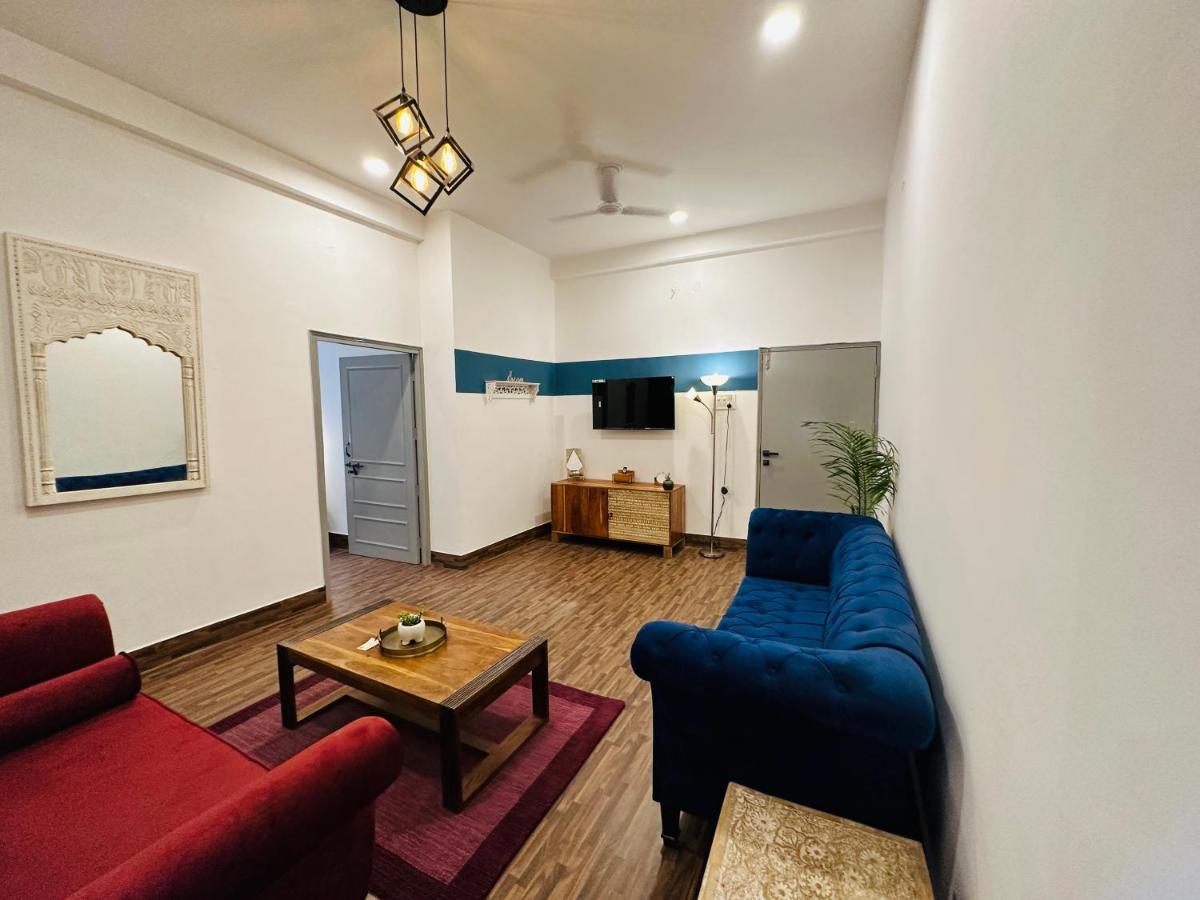 Anandmai Ghar - A Homestay In Gwalior Extérieur photo