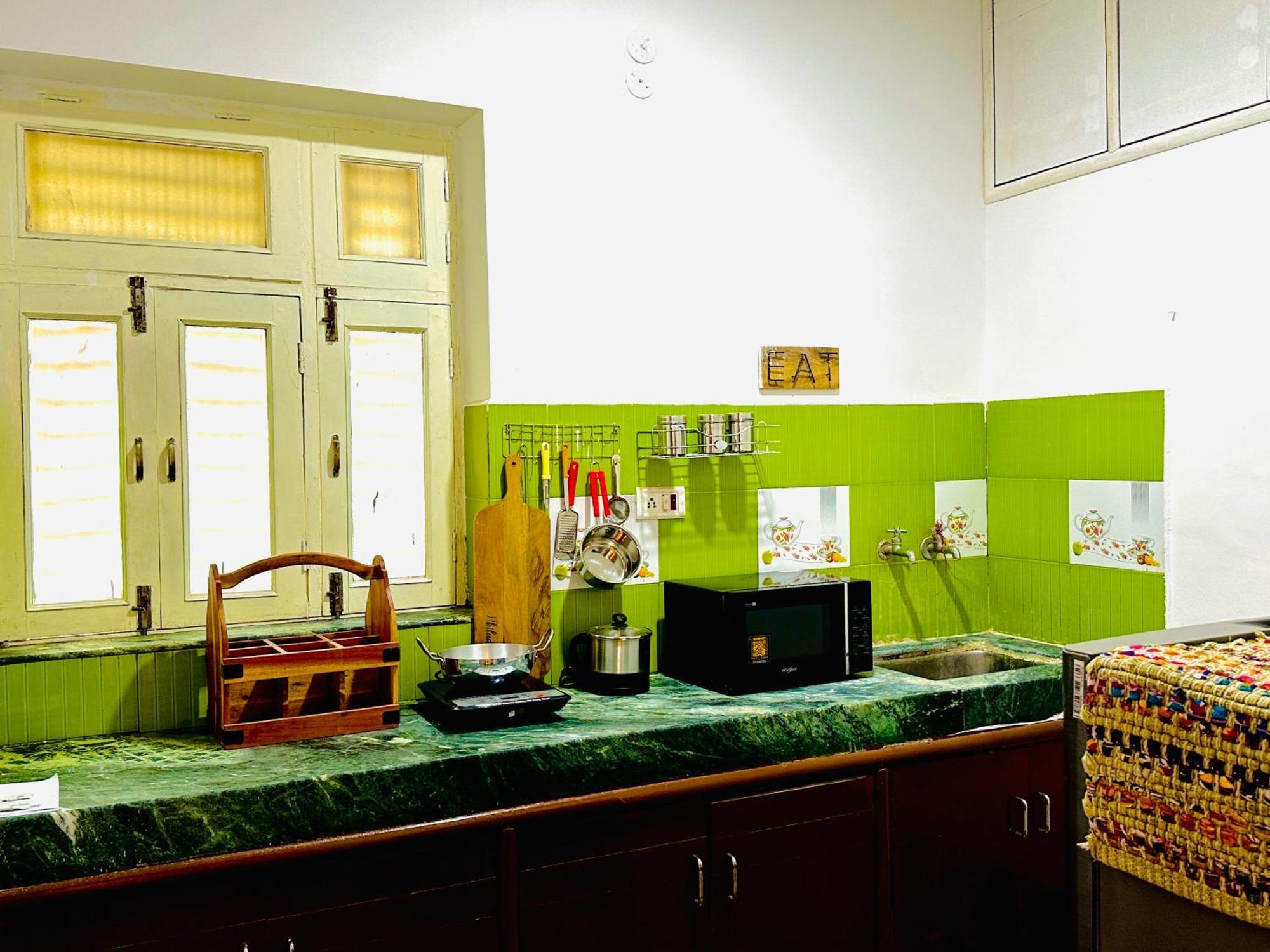 Anandmai Ghar - A Homestay In Gwalior Extérieur photo